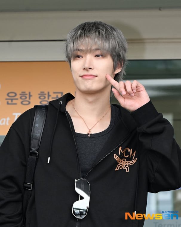 📷] Mingi Incheon Departure heading to Singapore to attend MCM