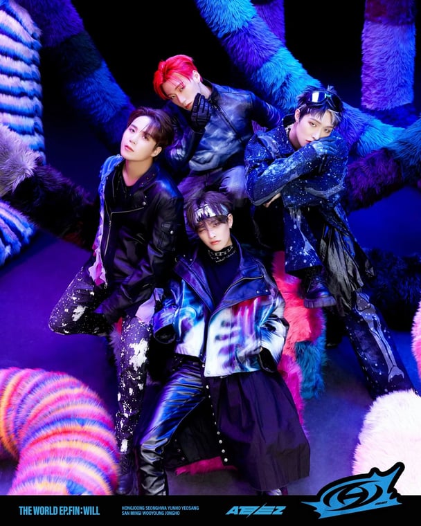 KING THE IN ZONE ATINY 😁 🤴🏻🤴🏻🤴🏻🤴🏻🤴🏻🤴🏻🤴🏻🤴🏻 ATEEZ