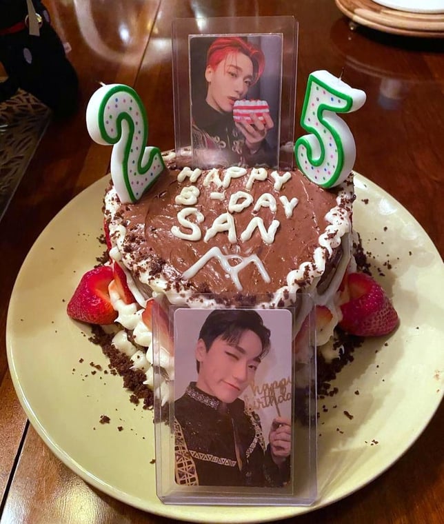 Happy birthday san!! Made a cake with my friends to celebrate