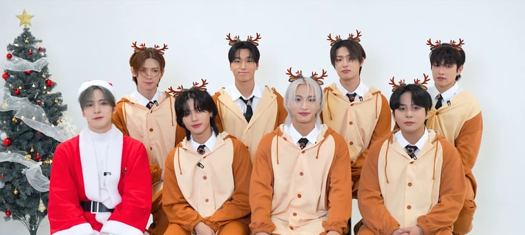 ateez 当選者限定　トレカ　クリスマス　サンタ　特典　ラキドロ　ヨサン ateez 当選者 限定 トレカ クリスマス サンタ 特典 ラキドロ サン