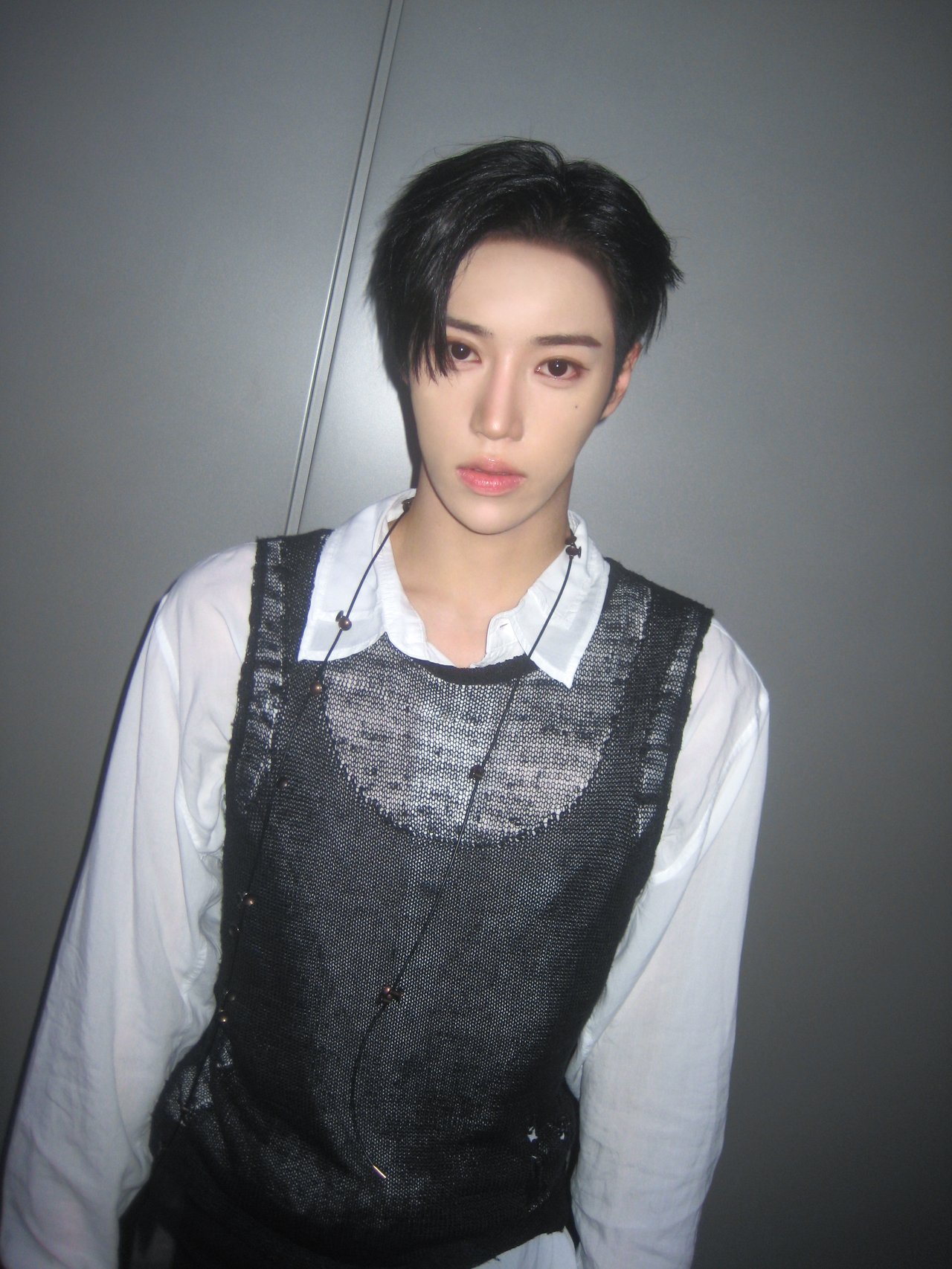 少年Ø ALPHA DRIVE ONE 'UNBREAKABLE : 少年BEAST' Music Show Behind Photo