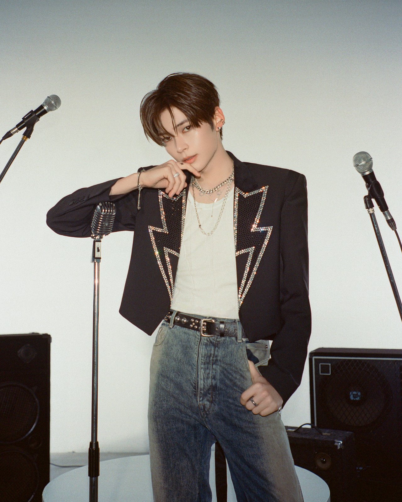 ZEROBASEONE THE 1ST FULL ALBUM ❝𝙉𝙀𝙑𝙀𝙍 𝙎𝘼𝙔 𝙉𝙀𝙑𝙀𝙍