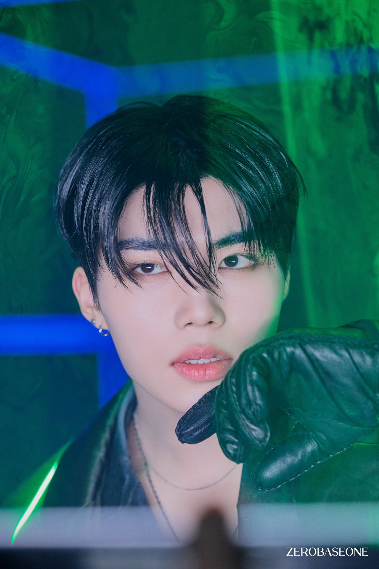ZEROBASEONE The 5th Mini Album 「 𝗕𝗟𝗨𝗘 𝗣𝗔𝗥𝗔𝗗𝗜𝗦𝗘