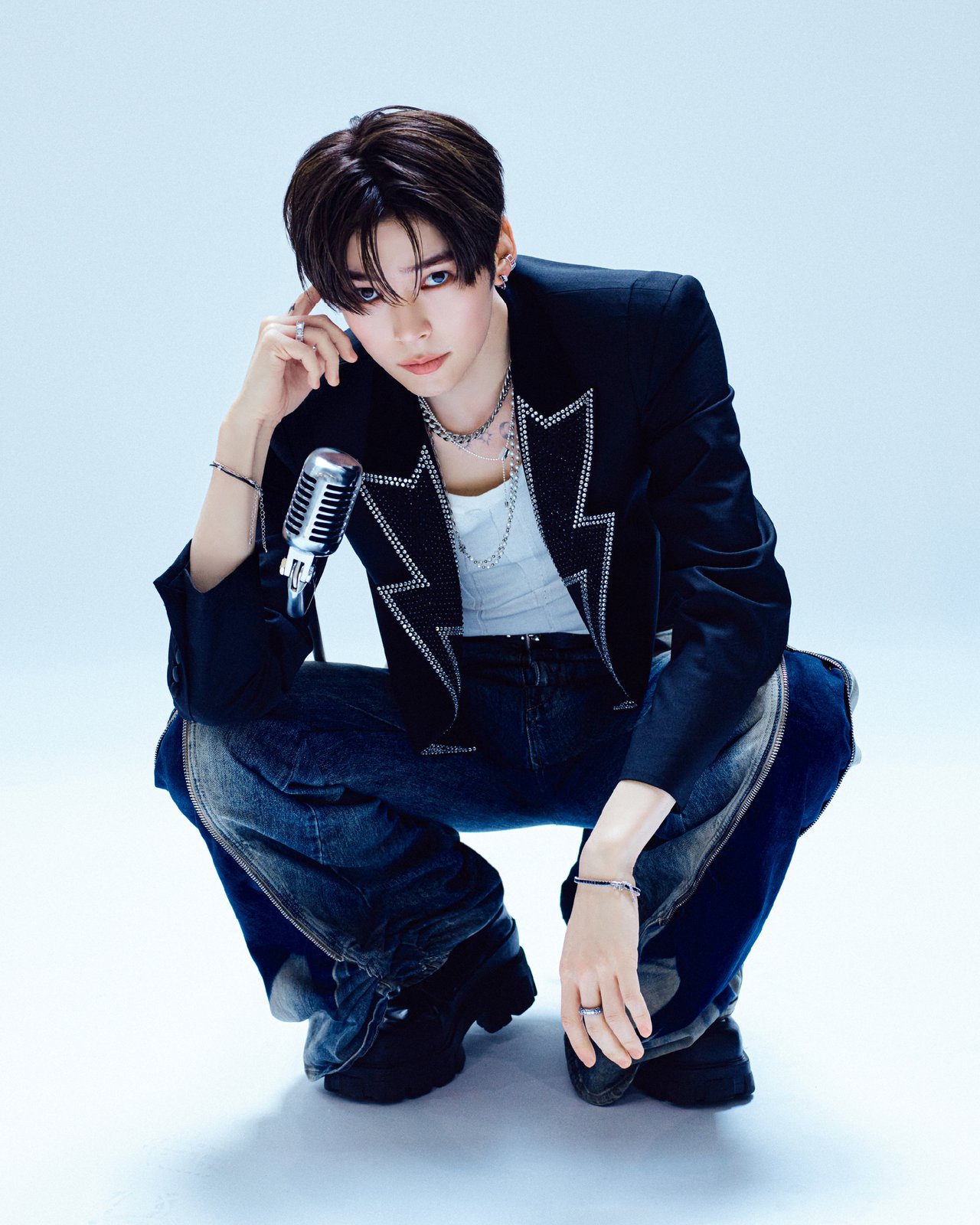 ZEROBASEONE THE 1ST FULL ALBUM ❝𝙉𝙀𝙑𝙀𝙍 𝙎𝘼𝙔 𝙉𝙀𝙑𝙀𝙍