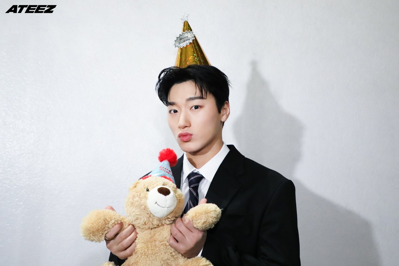 ATEEZ サン センイル MD 誕生日 2023 SAN 산 birthday Amazon.co.jp: ATEEZ SAN センイルMD マスコット バースデー