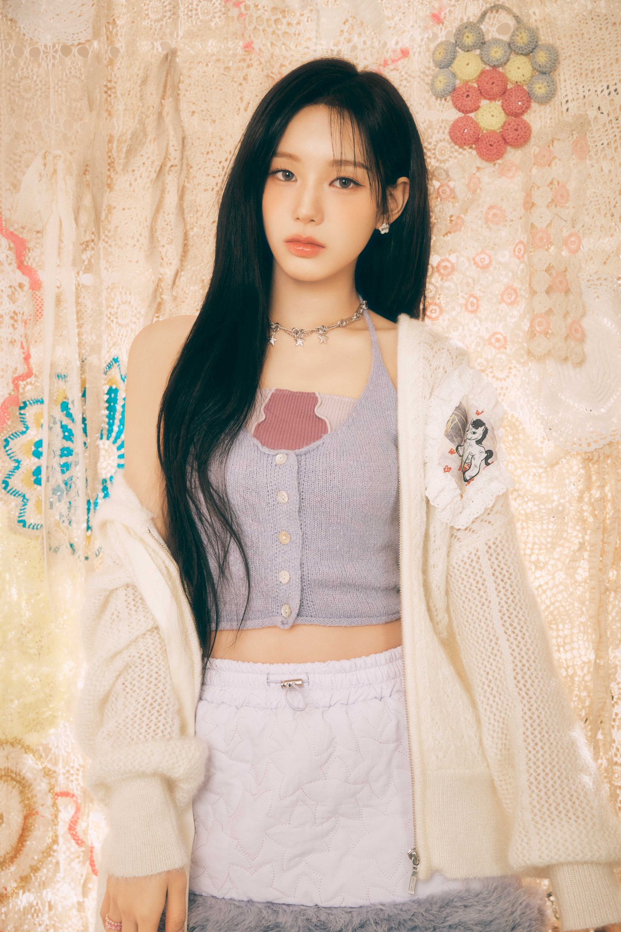izna Digital Single 'SIGN' Concept Photo 유사랑