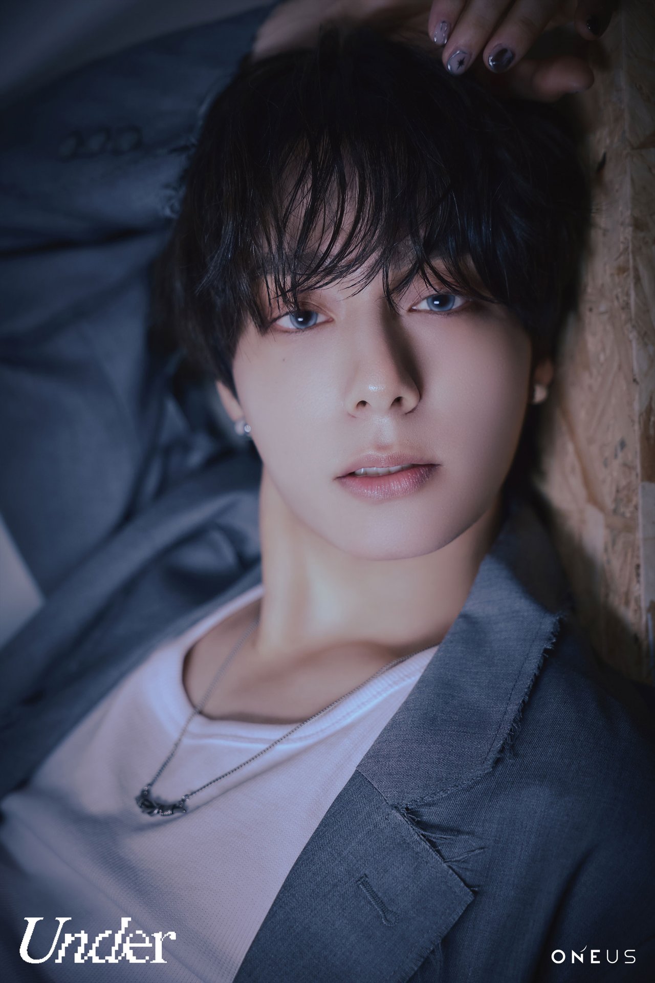 ONEUS JAPAN 5th Single [Under] CONCEPT PHOTO Special ver. - HWANWOONG