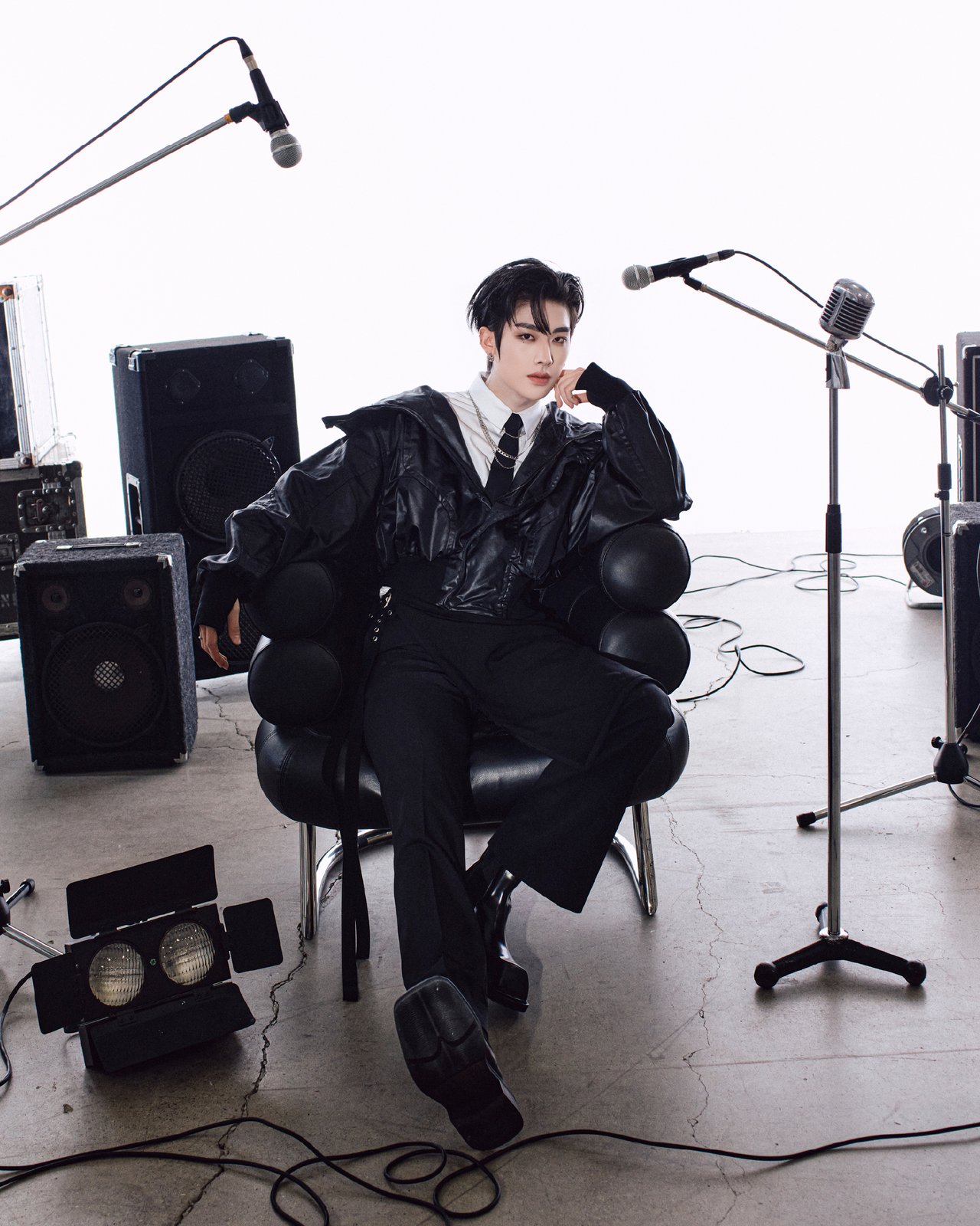 ZEROBASEONE THE 1ST FULL ALBUM ❝𝙉𝙀𝙑𝙀𝙍 𝙎𝘼𝙔 𝙉𝙀𝙑𝙀𝙍
