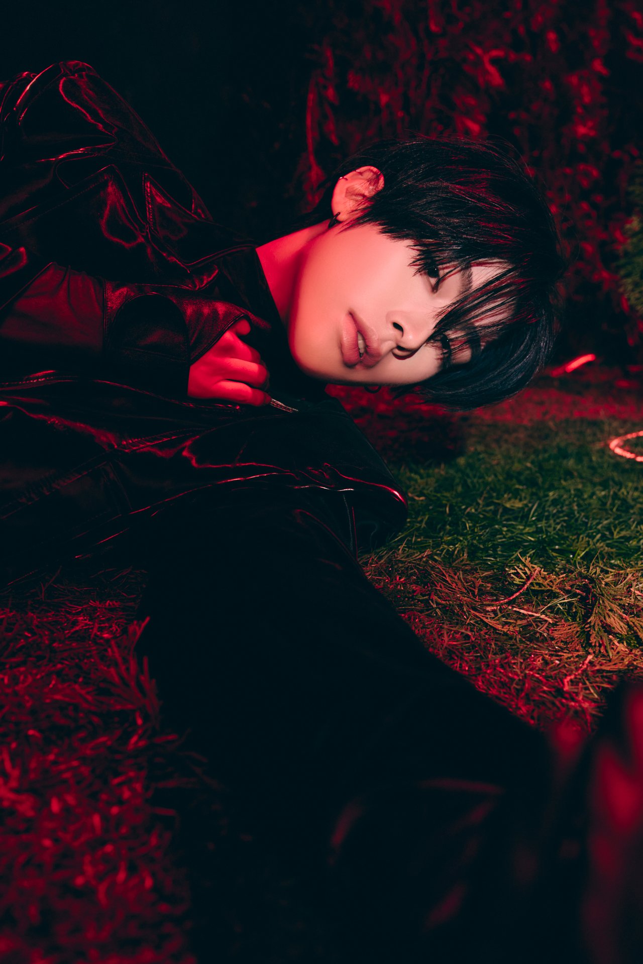 ZEROBASEONE The 5th Mini Album 「 𝗕𝗟𝗨𝗘 𝗣𝗔𝗥𝗔𝗗𝗜𝗦𝗘