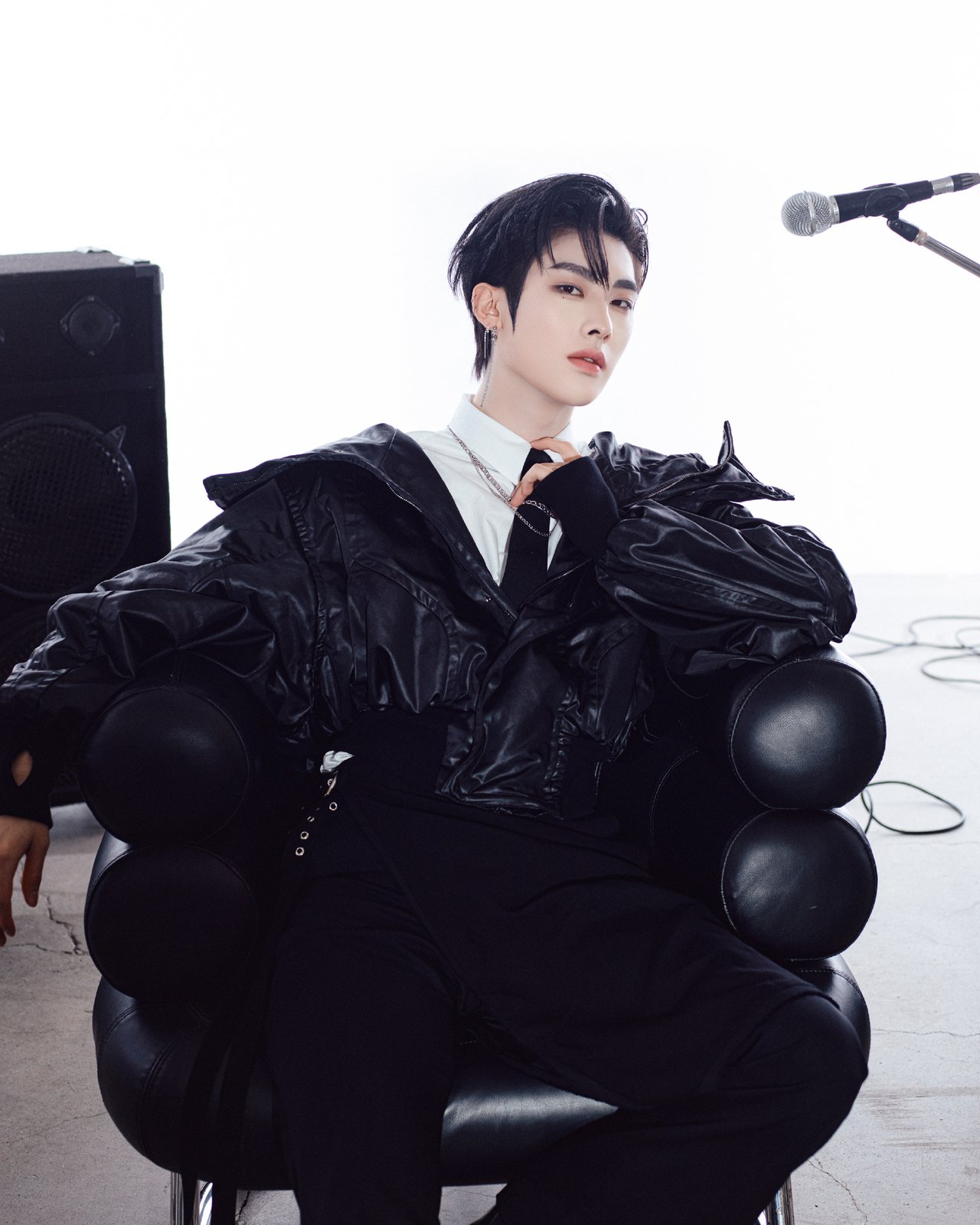 ZEROBASEONE THE 1ST FULL ALBUM ❝𝙉𝙀𝙑𝙀𝙍 𝙎𝘼𝙔 𝙉𝙀𝙑𝙀𝙍