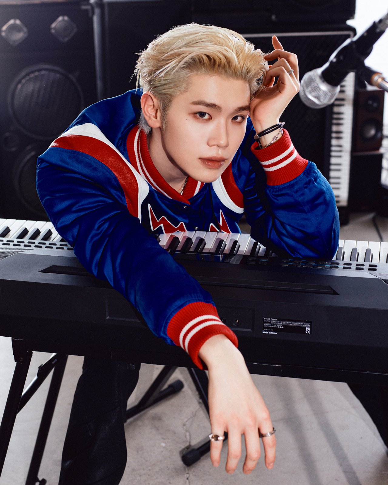 ZEROBASEONE THE 1ST FULL ALBUM ❝𝙉𝙀𝙑𝙀𝙍 𝙎𝘼𝙔 𝙉𝙀𝙑𝙀𝙍