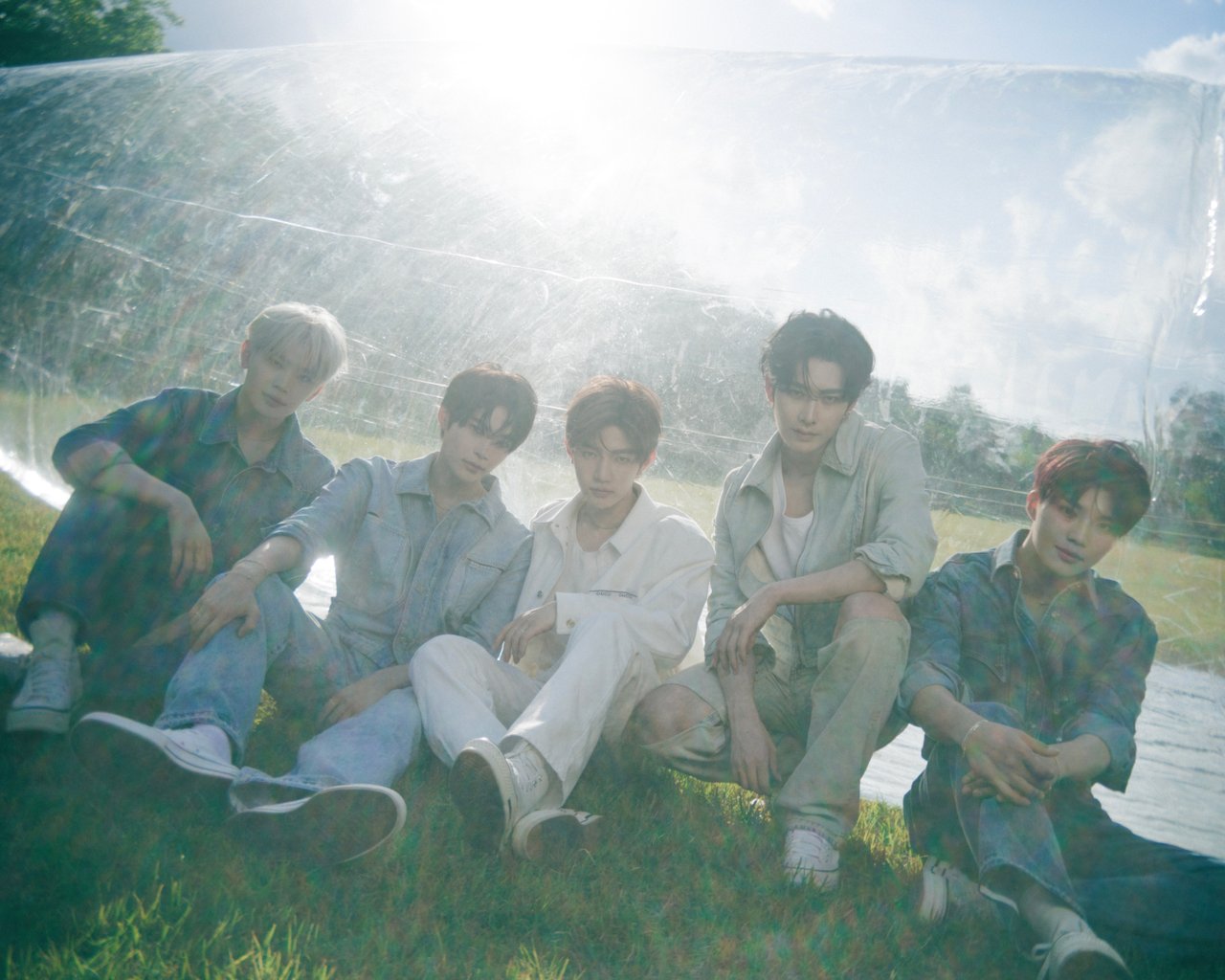 ZEROBASEONE THE 1ST FULL ALBUM ❝𝙉𝙀𝙑𝙀𝙍 𝙎𝘼𝙔 𝙉𝙀𝙑𝙀𝙍