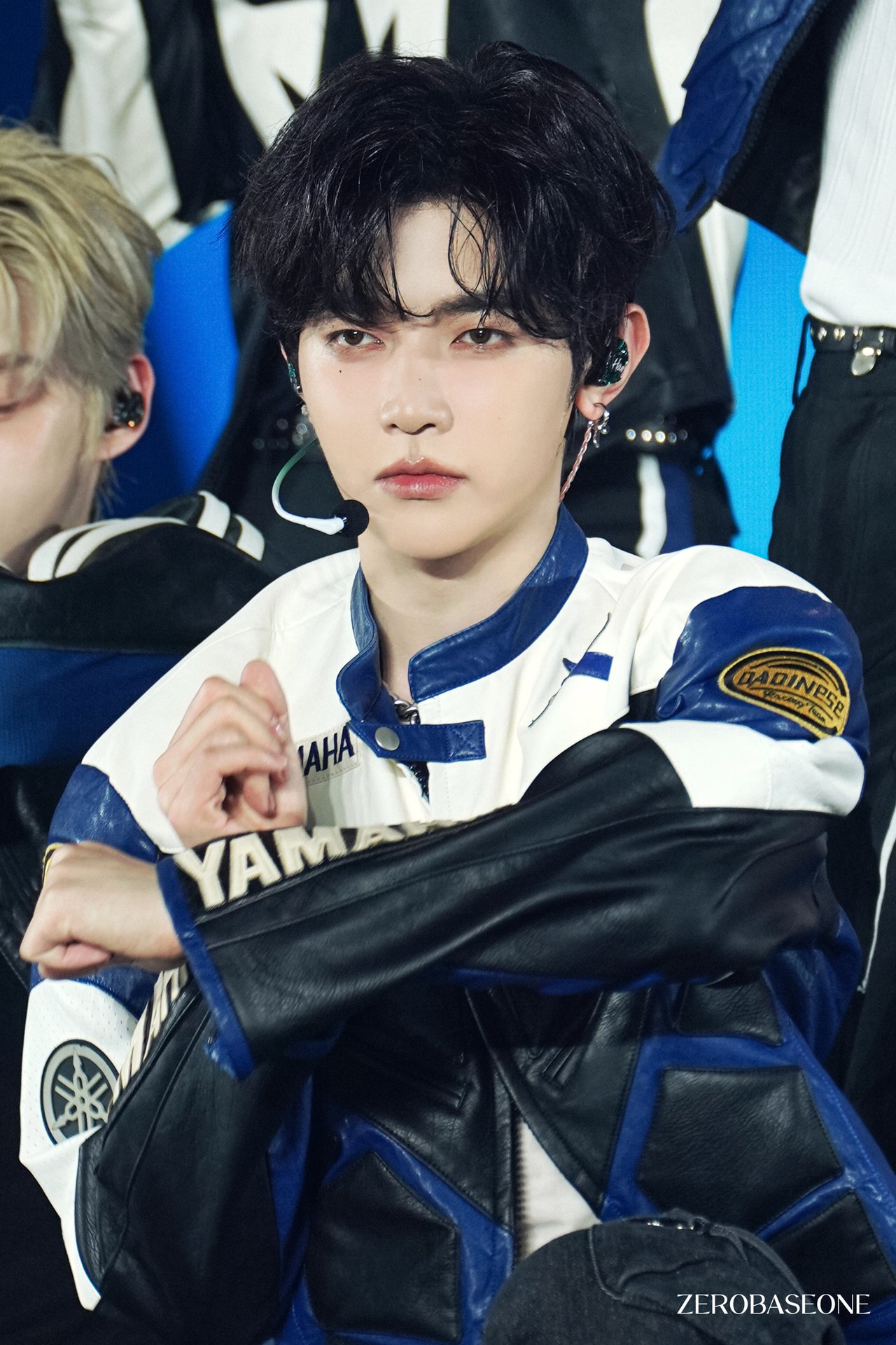 2025 ZEROBASEONE WORLD TOUR [𝗛𝗘𝗥𝗘&𝗡𝗢𝗪] IN SEOUL Behind Photo 1