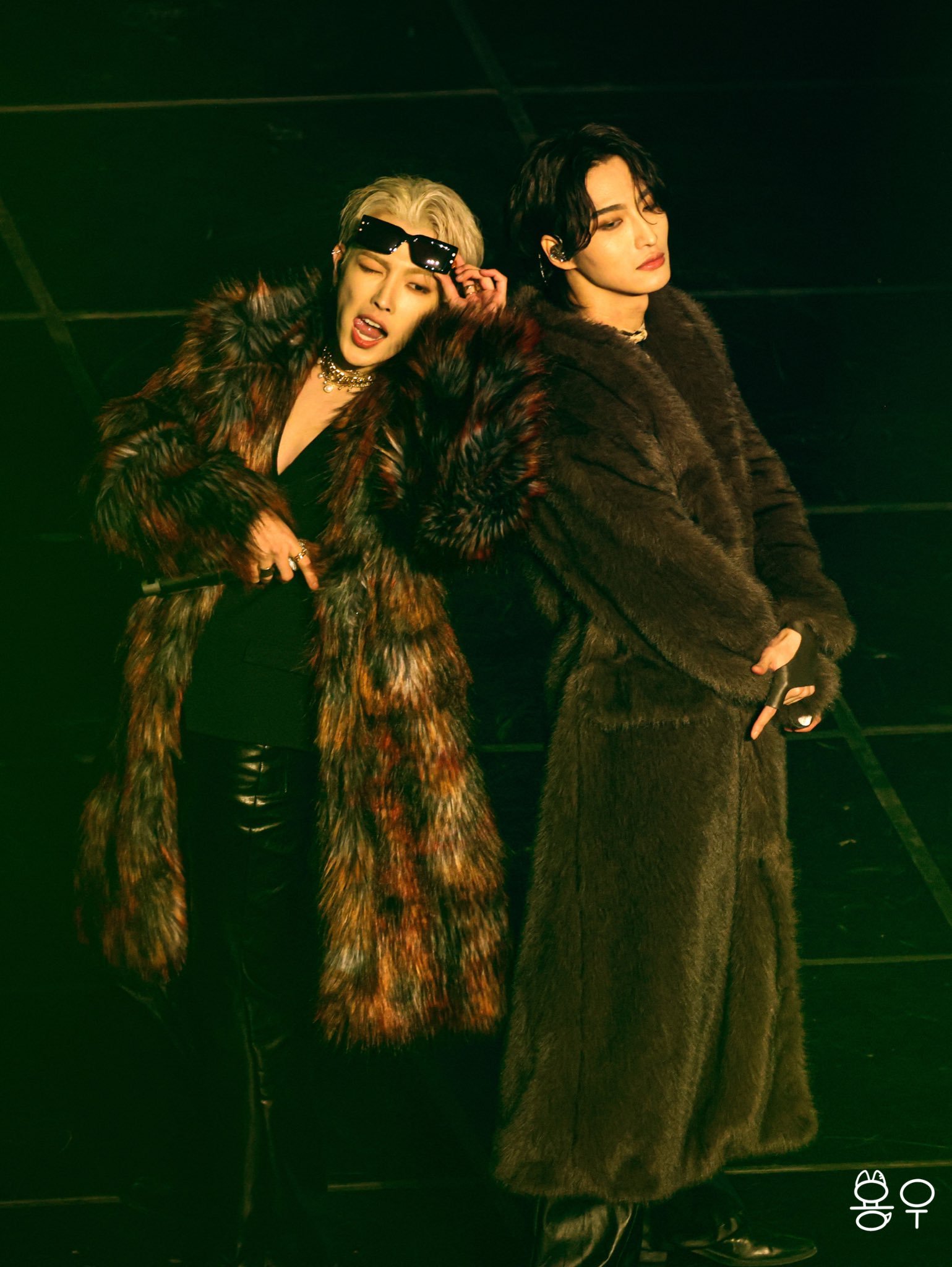 Two men, we're on fire 위험해!! #HONGJOONG #SEONGHWA