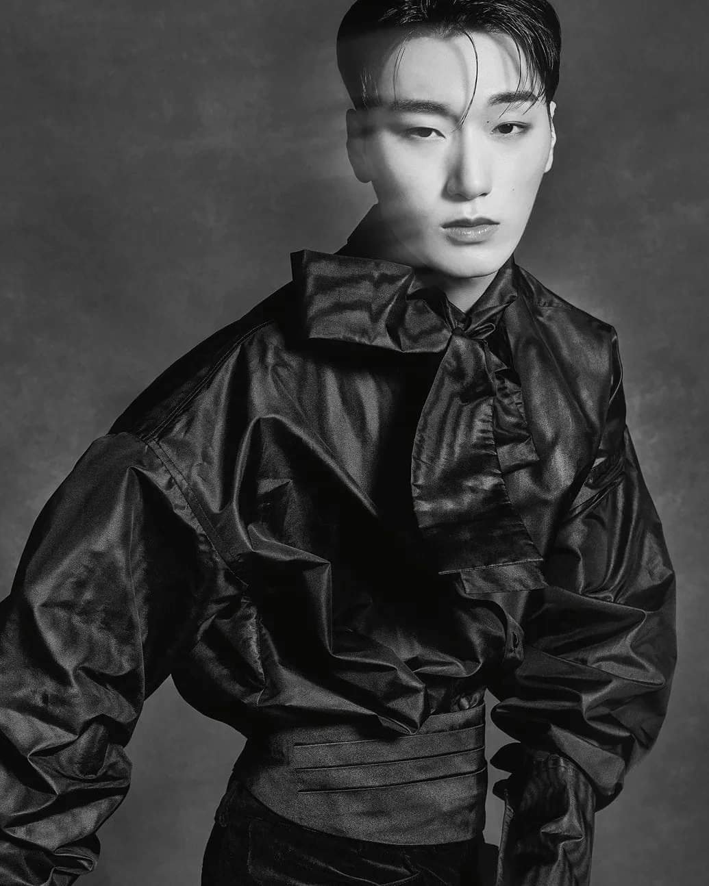 📷] More Photos of SAN for 10 Magazine #ATEEZ #에이티즈