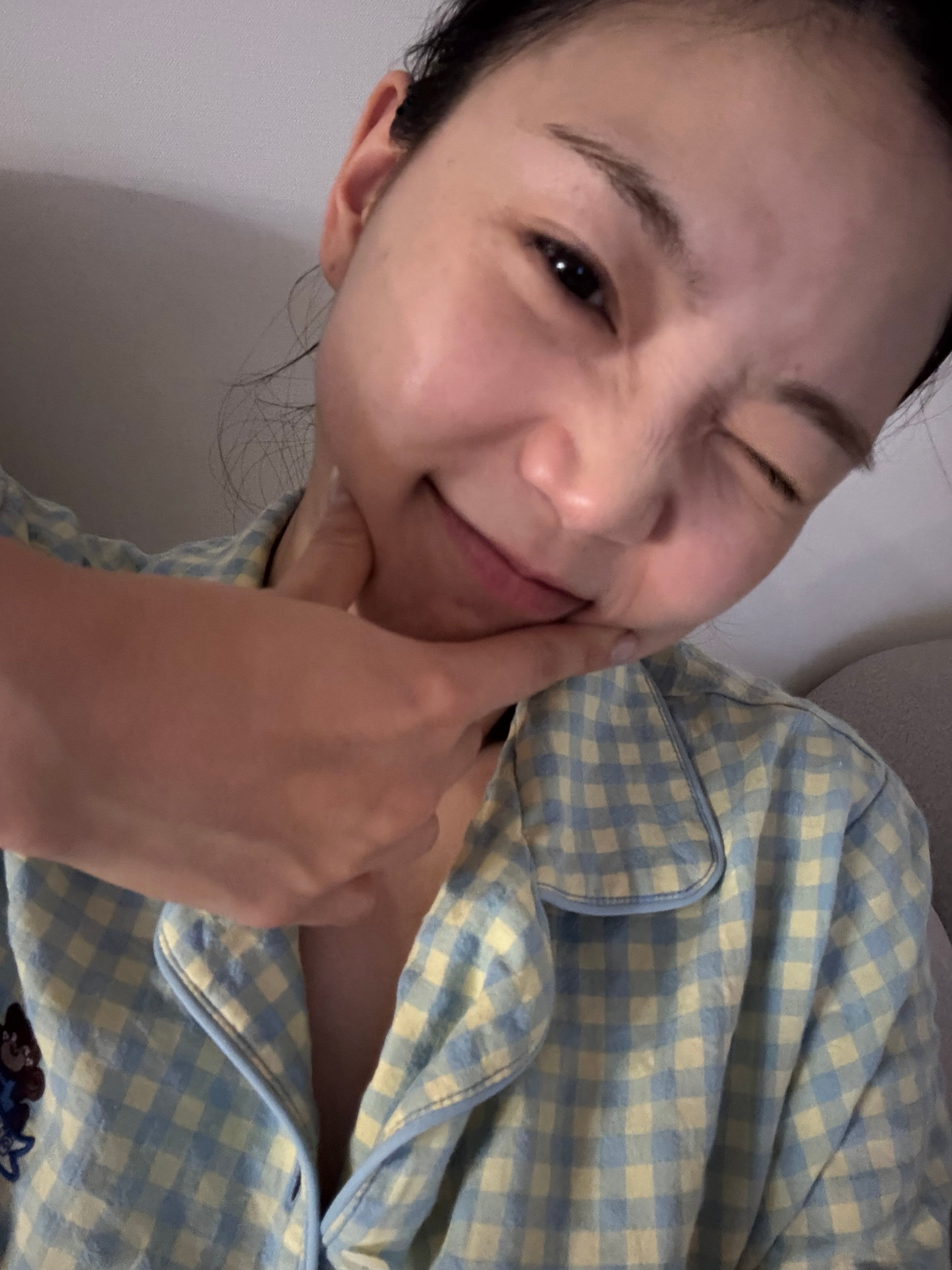 쩡이에요 🩷🩷 잘 놀아봐요 우리이 신나게 즐겁게