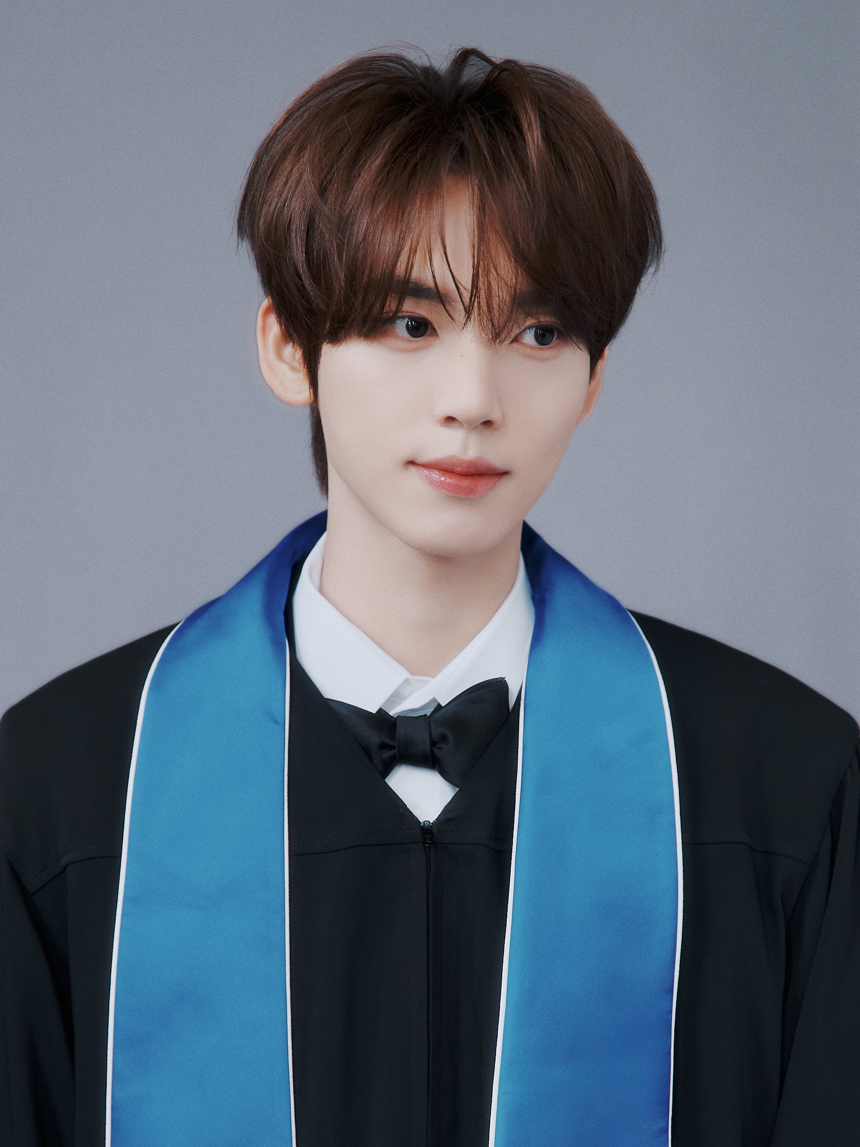 ZEROBASEONE Special Limited Album [𝐑𝐄-𝐅𝐋𝐎𝐖] BEGIN AGAIN 한유진