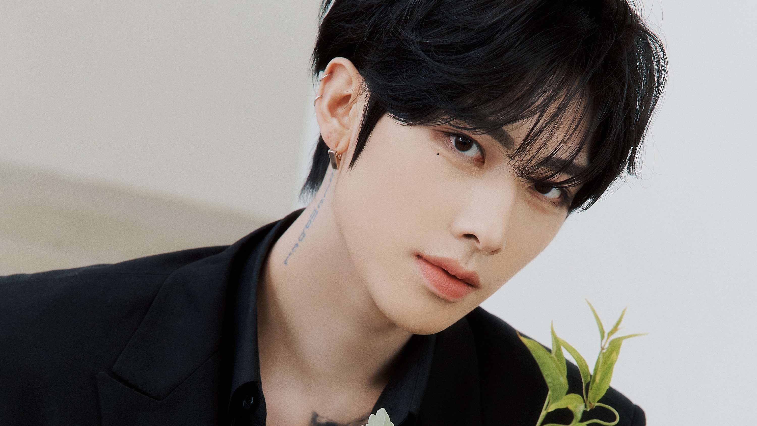 ZEROBASEONE Special Limited Album [𝐑𝐄-𝐅𝐋𝐎𝐖] Concept Photo 리키
