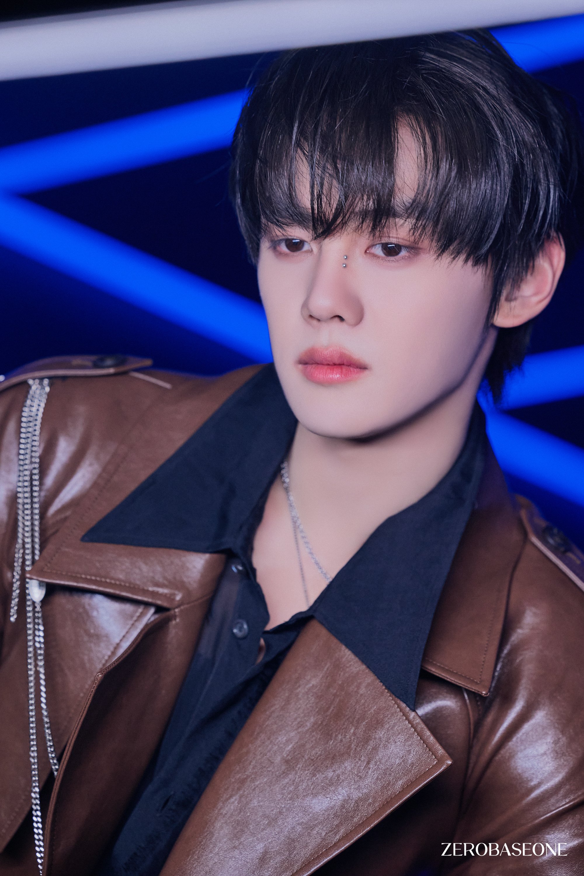 ZEROBASEONE The 5th Mini Album 「 𝗕𝗟𝗨𝗘 𝗣𝗔𝗥𝗔𝗗𝗜𝗦𝗘